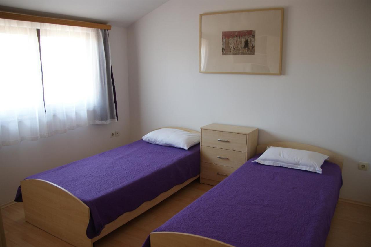 Apartman Adriatic Pula Exterior foto